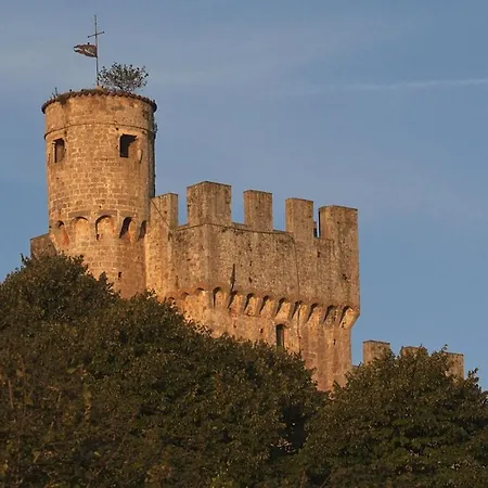 Nel Borgo San Lorenzo a Merse